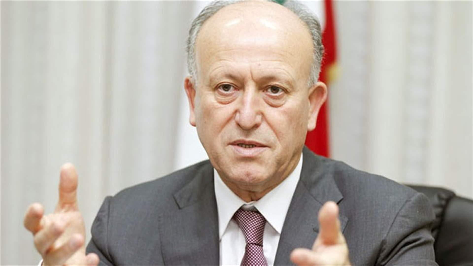  ريفي: لبنان أصبح في المكان الخطر 