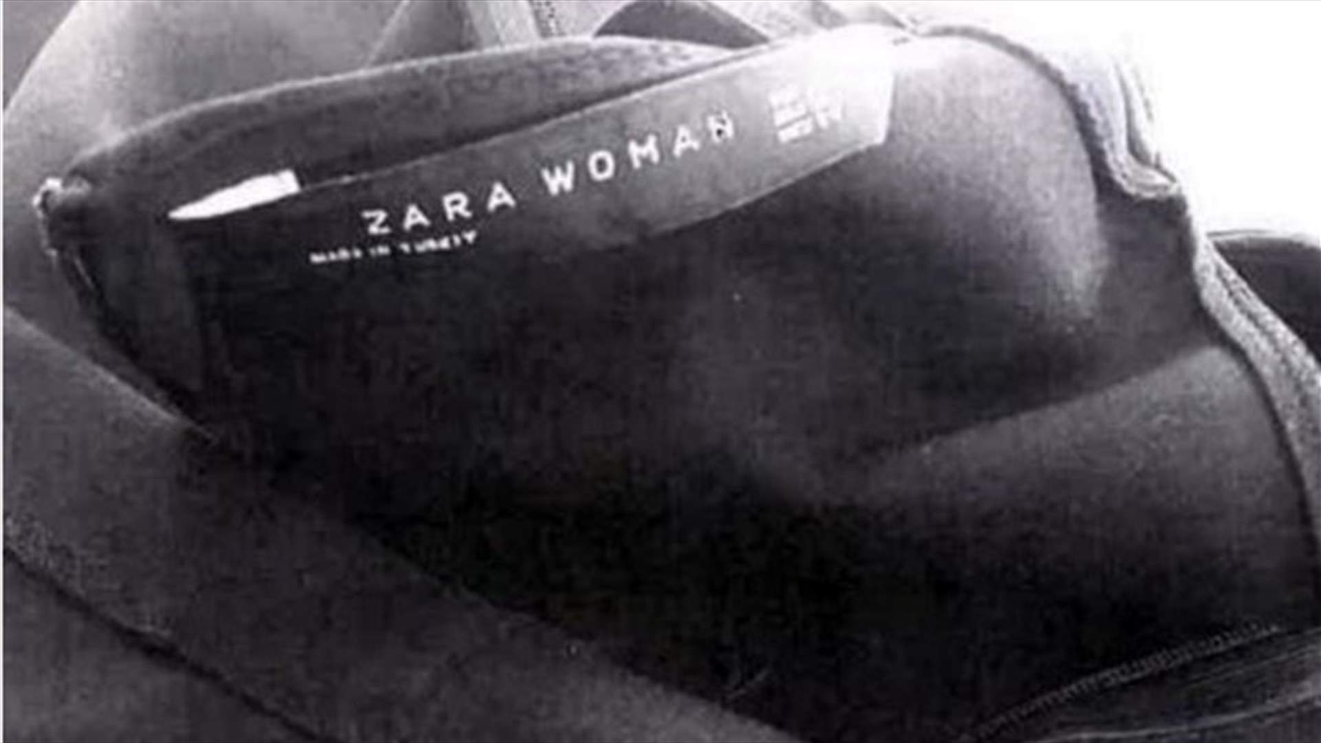 بالصور: ماذا وجدت داخل فستان اشترته من Zara أميركا؟