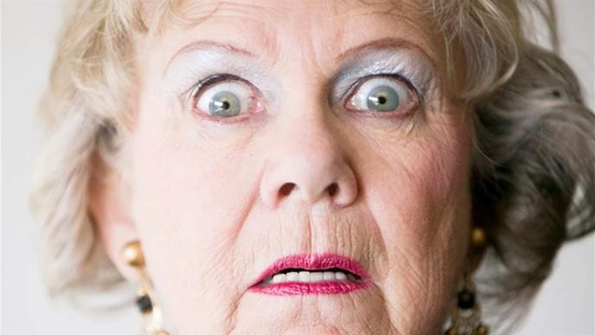 ماذا فعلت هذه السيدة يوم زفاف ابنها؟