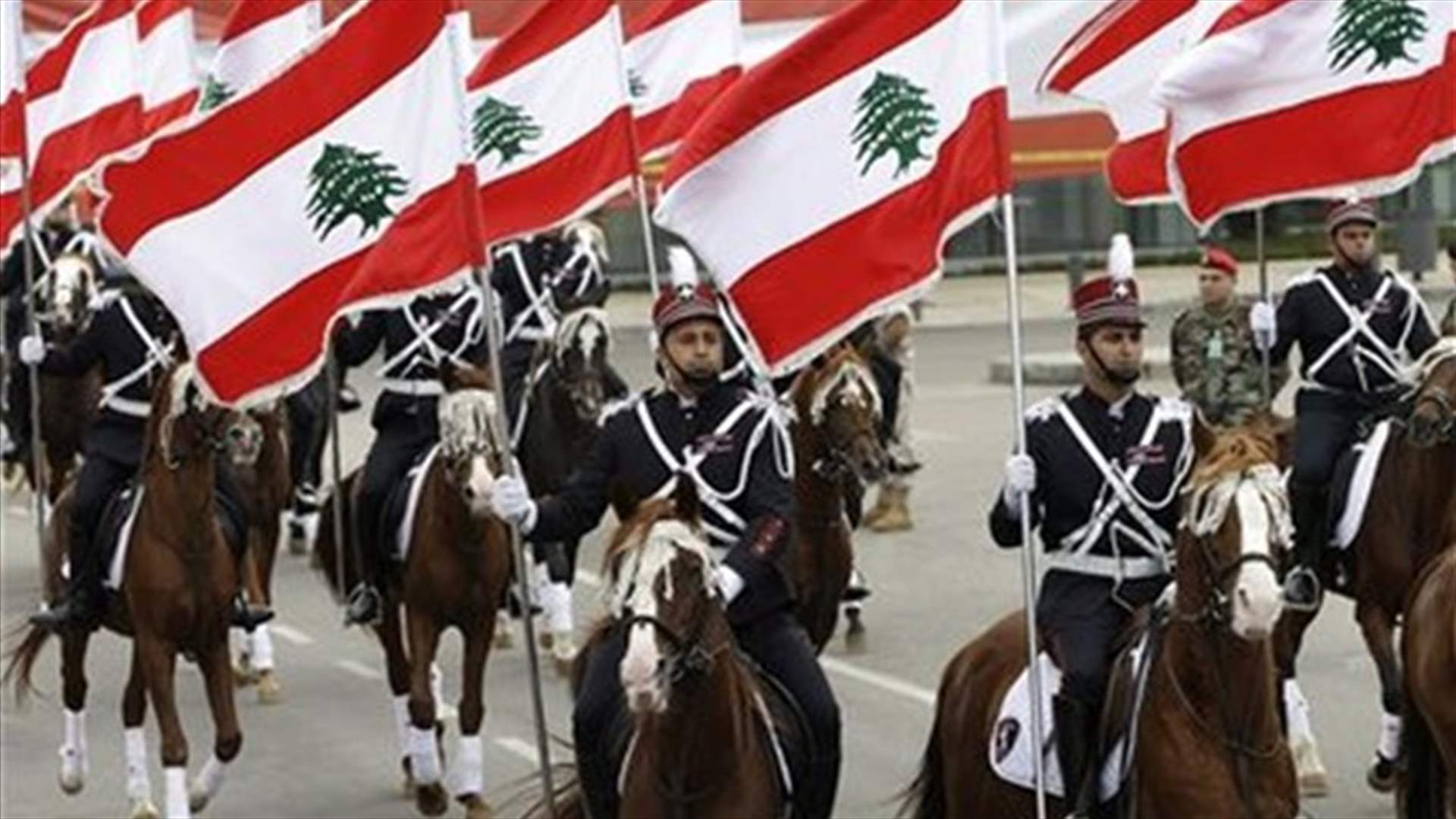 هل يغيب الحريري عن العرض العسكري غداً؟