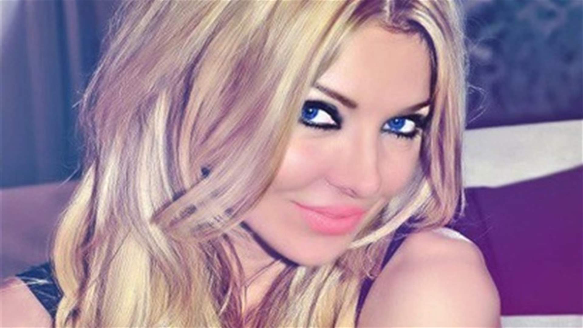 بالصور: ميريام كلينك عرضت حشوات صدرها وأقفلت حساباتها