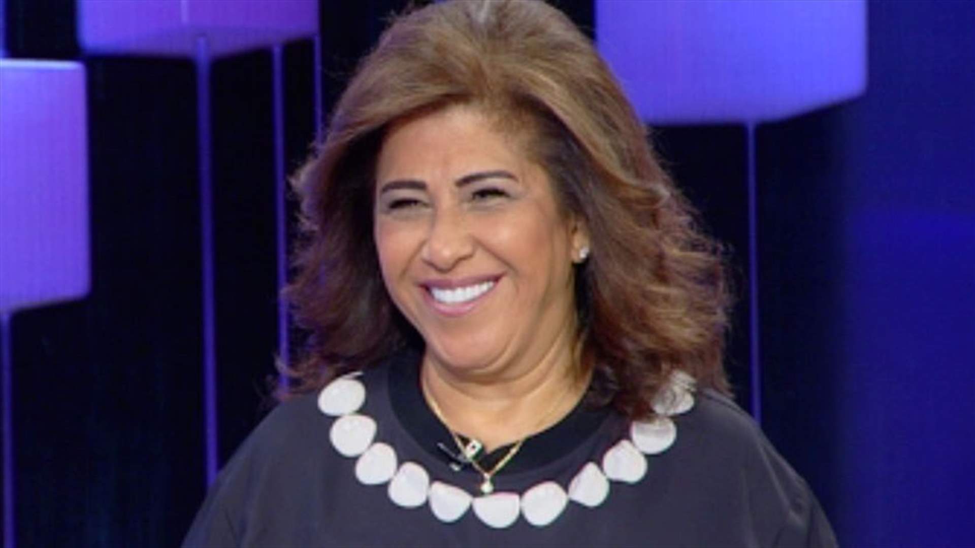خاص: هل تكشف ليلى عبد اللطيف عن زواجٍ سرّي لنجمتين لبنانيتين؟