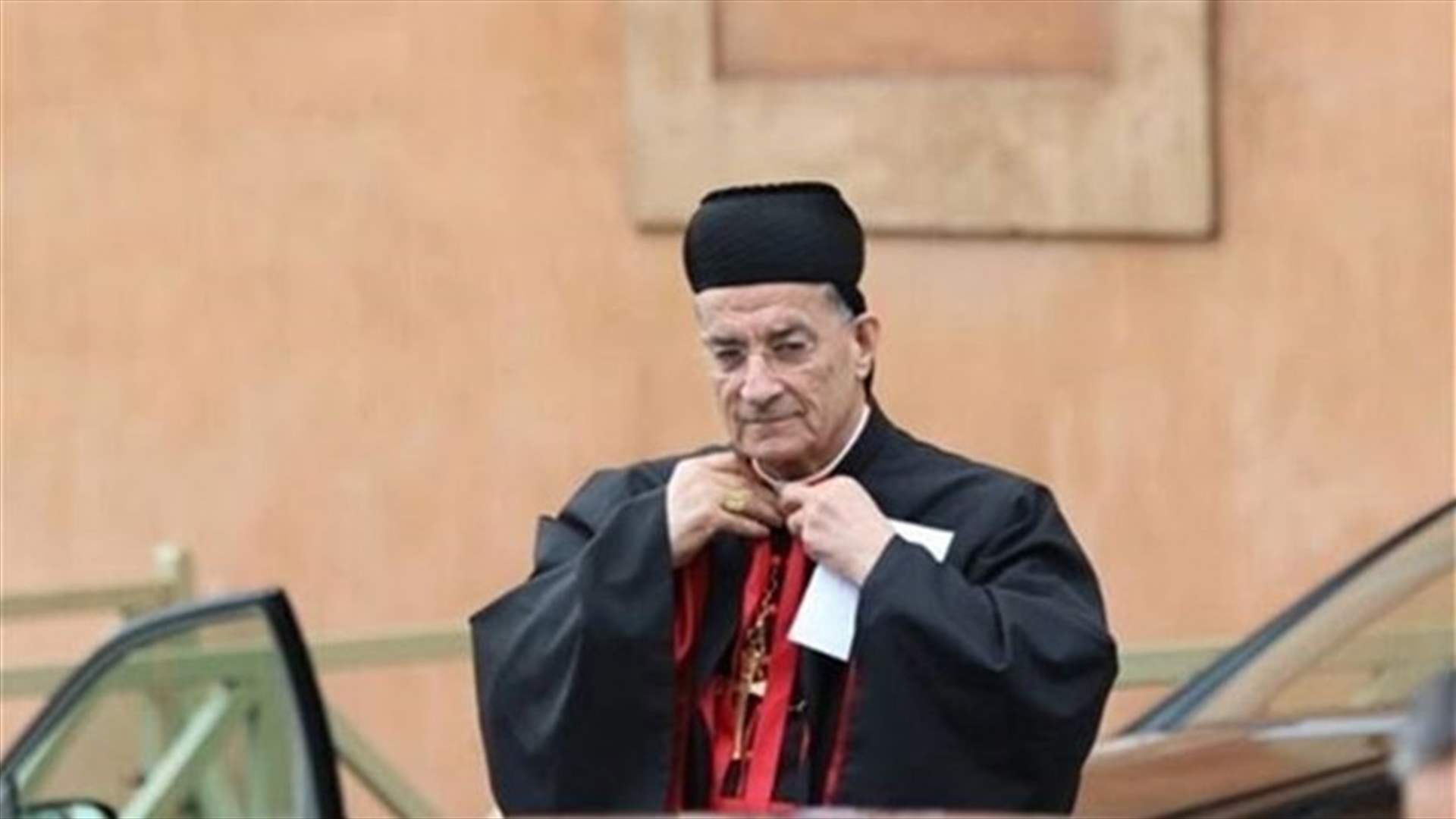  الراعي عاد الى بيروت: لتشكيل الحكومة الجديدة 