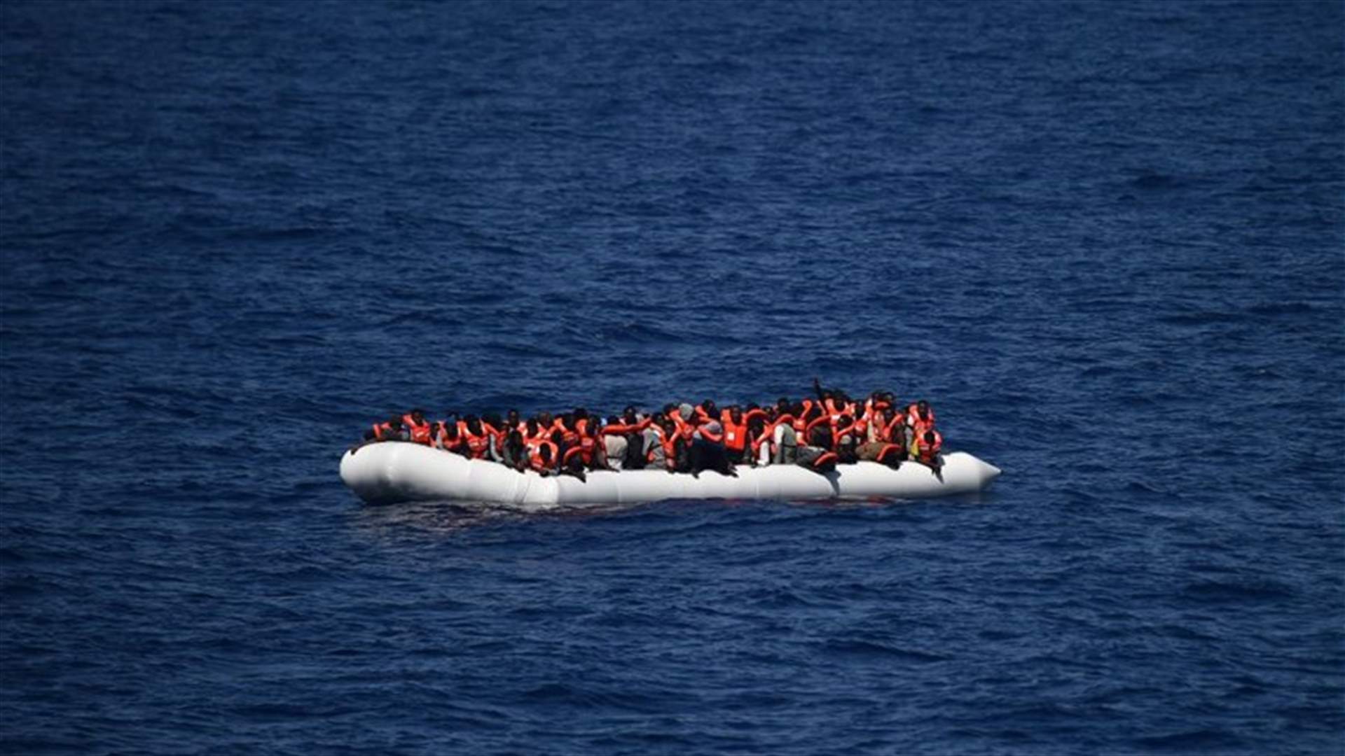 اغاثة 1400 مهاجر قبالة سواحل ليبيا
