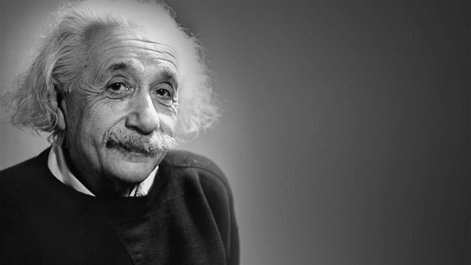 هل كان أينشتاين مخطئًا في نظريته حول سرعة الضوء؟