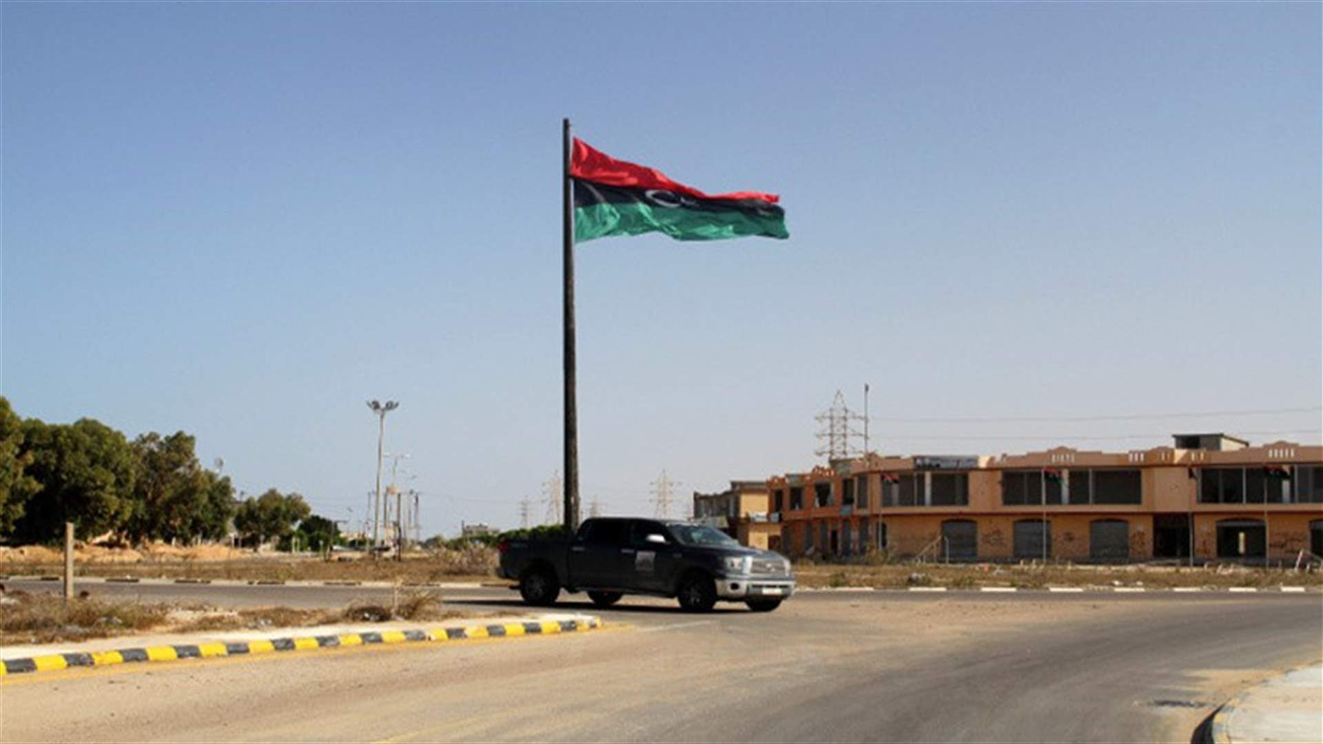 معارك عنيفة بين مجموعات مسلحة في العاصمة الليبية