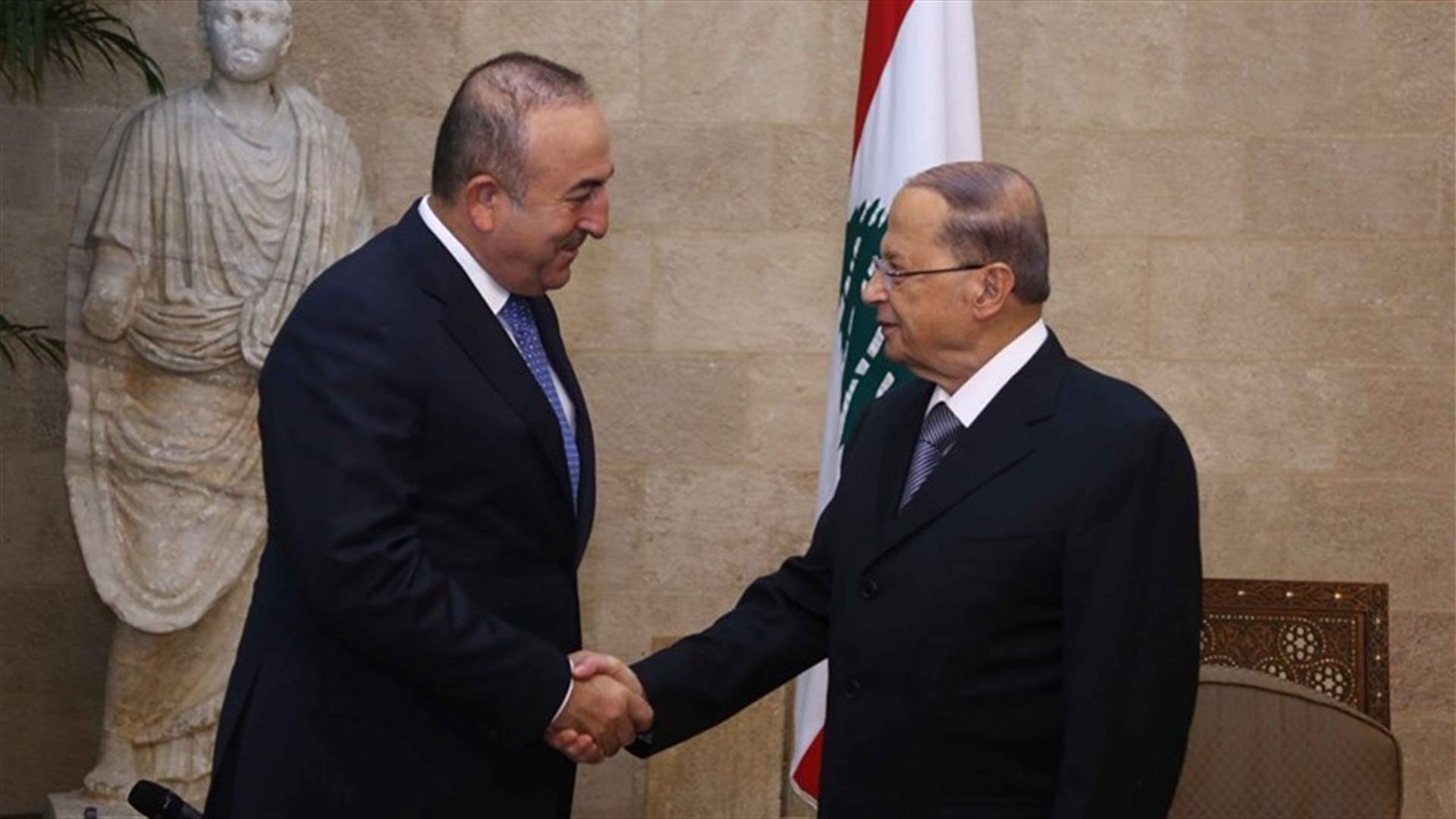 Turkish FM meets with President Aoun