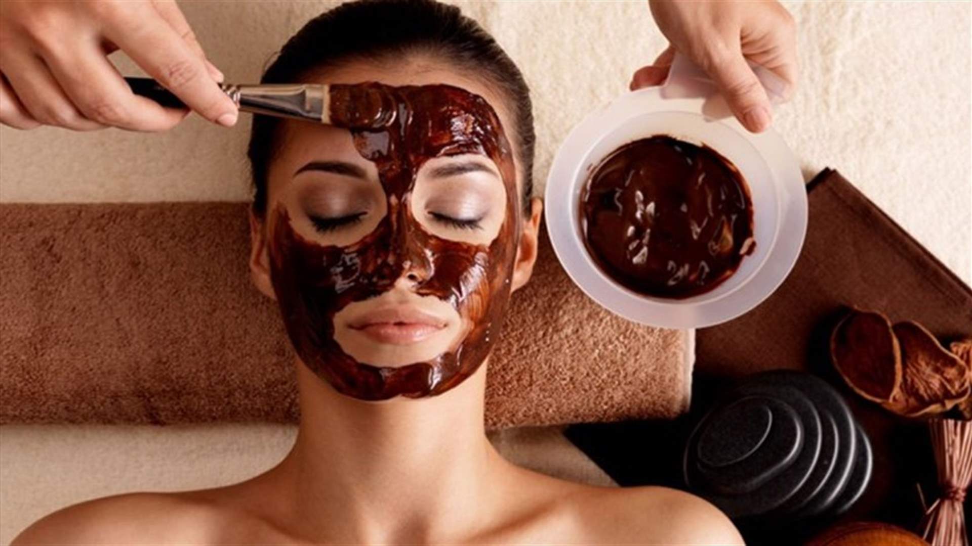 قناع القهوة والكاكاو لبشرة مثالية وبيضاء كالثلج