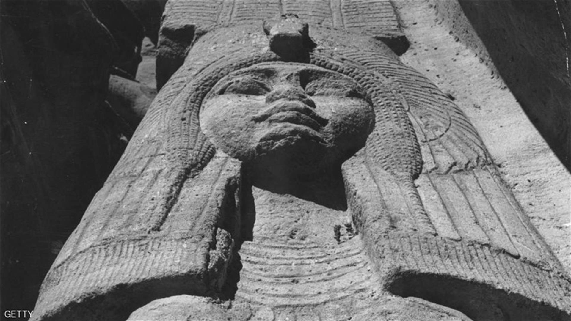 بعد 3000 سنة... العثور على &quot;ركبتي&quot; الملكة الفرعونية نفرتاري