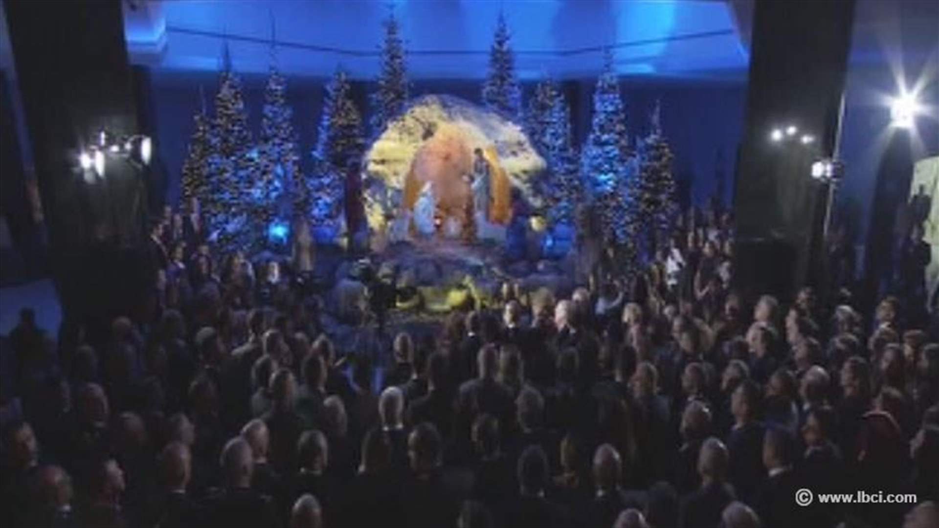 اضاءة شجرة الميلاد في بعبدا 