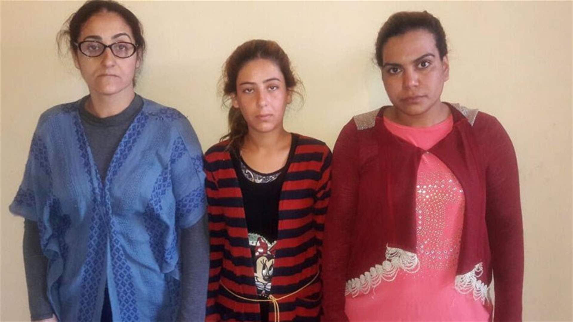 توقيف عصابة نسائية بالجرم المشهود في الحمراء