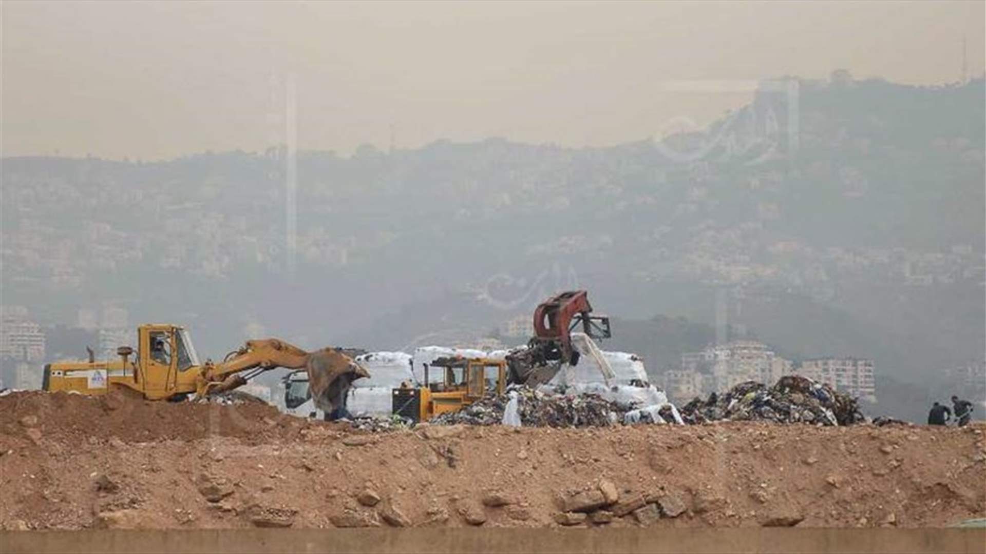 قرار قضائي باعداد دراسات علمية عن آثار العمل في مطمر الكوستا برافا