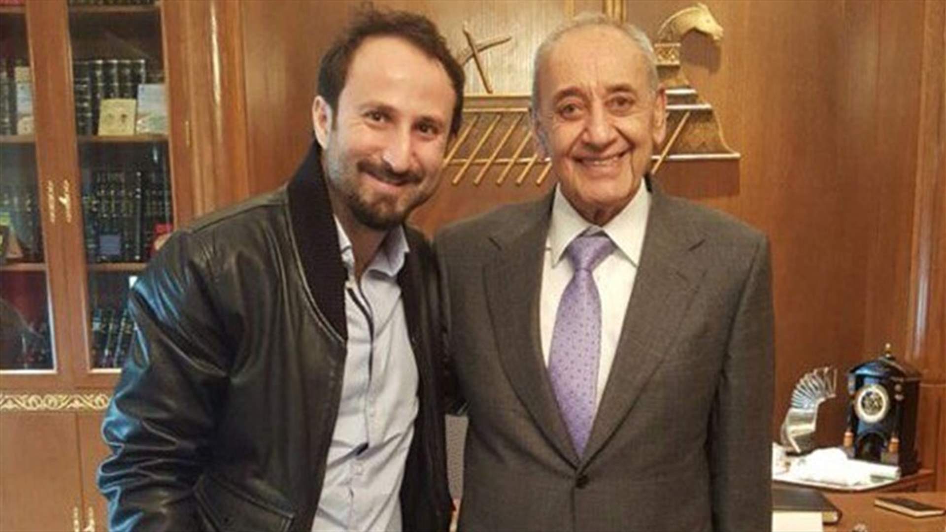 بالصورة- لفتة عائلية بين بري وجنبلاط