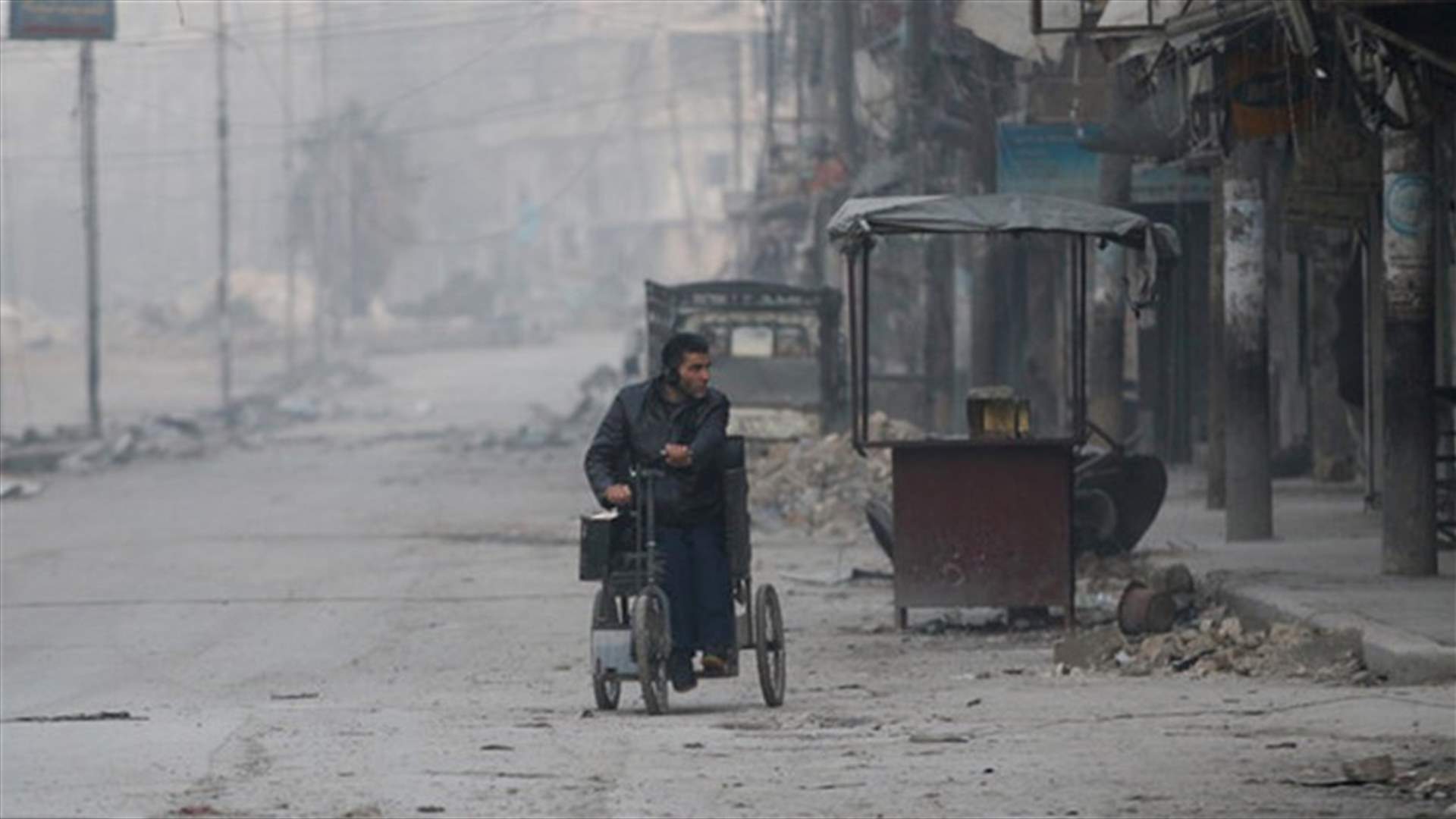 وقف إطلاق النار في حلب... ومدينة خيام للاجئين السوريين في تركيا 