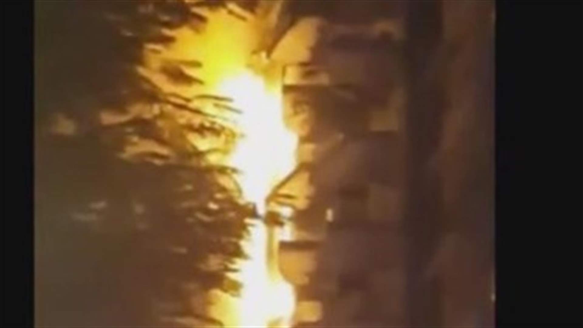 Fire hits apartment block on Dubai's artificial Palm Island