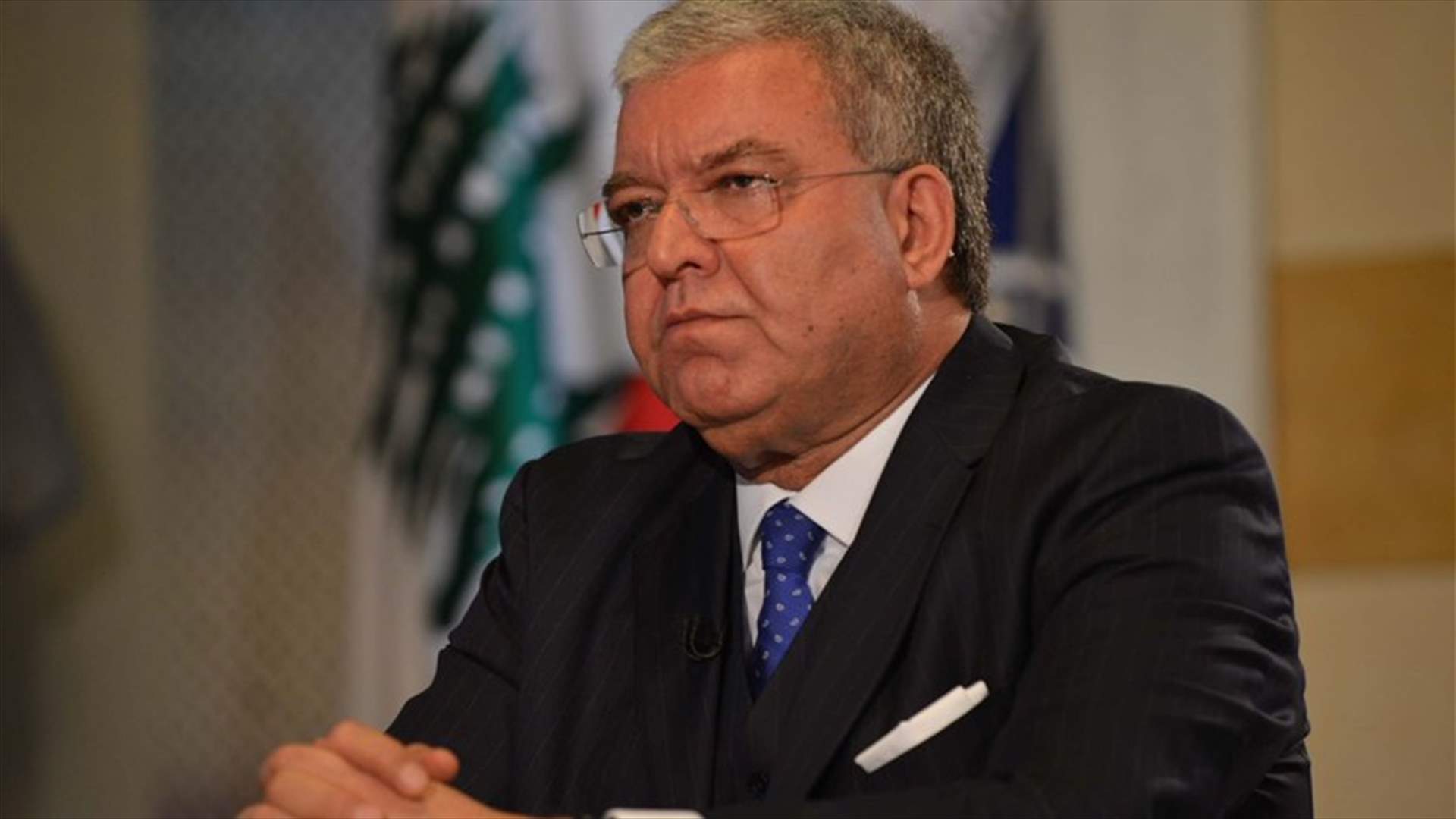 بعد تداول أحد المواقع الالكترونية خبر تواصله مع مسؤولين سوريين... نهاد المشنوق يرد ويوضح 