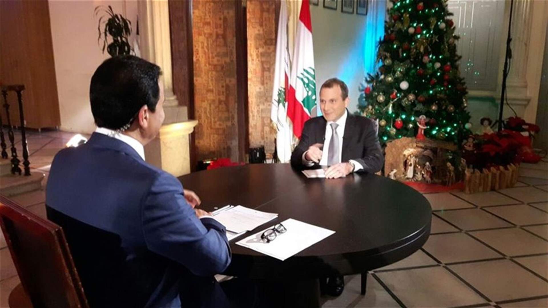 الحريري لا يضع فيتو على أحد... باسيل:  لا نبحث عن علاقات سرية مع سوريا