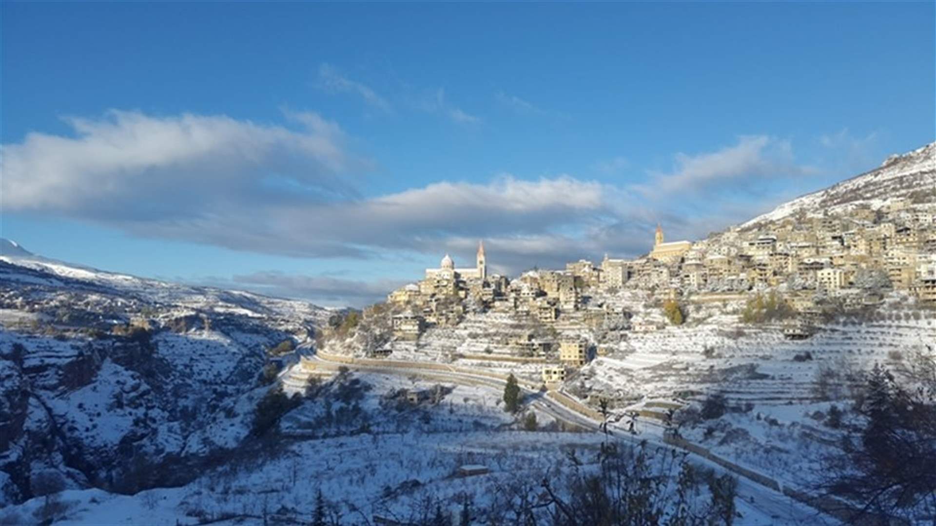 مدارس بشري تقفل أبوابها بسبب الصقيع