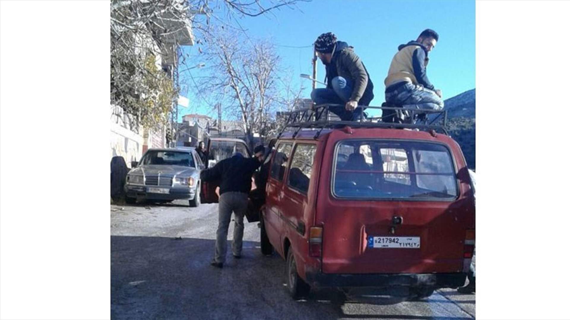 الجليد أعاق وصول التلاميذ إلى المدارس