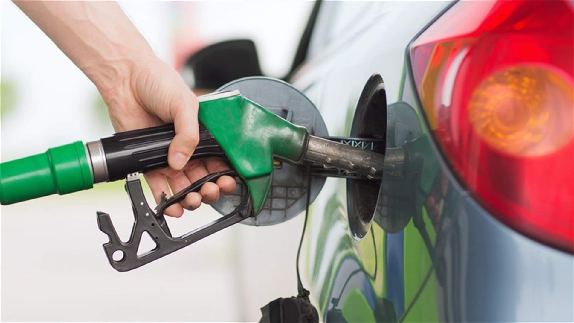 Price of gasoline increases 500 LBP 