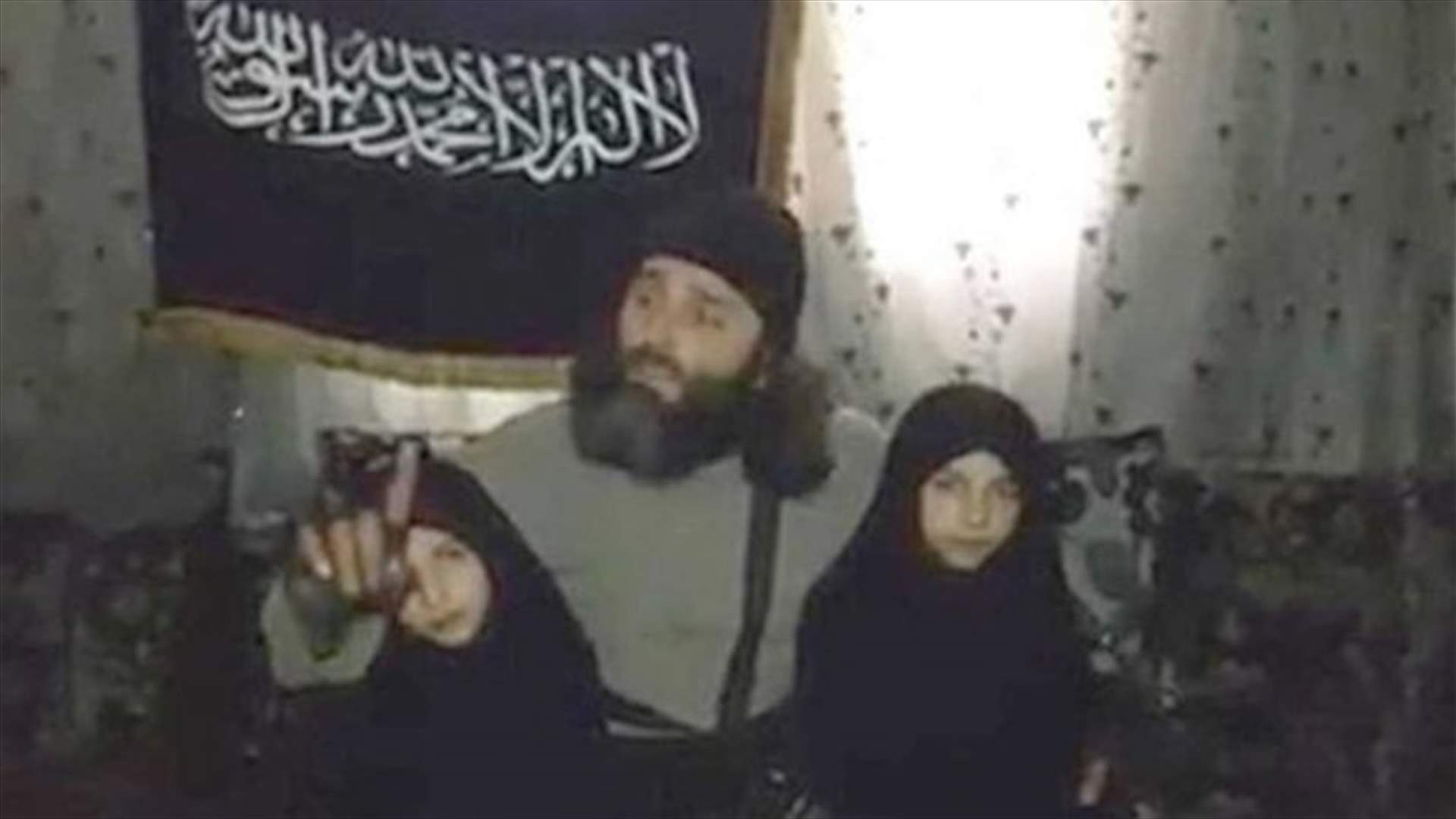 بعد أيام على تفخيخه طفلته وتفجيرها بوسط دمشق.... هذا ما حلّ بـ "أبو النمر السوري"