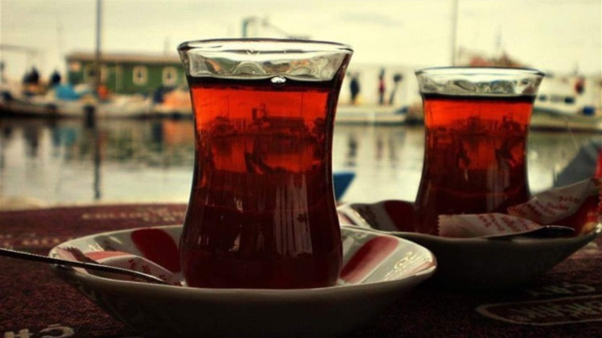 بعدما رفض تقديم الشاي لإردوغان... هكذا عوقبَ!