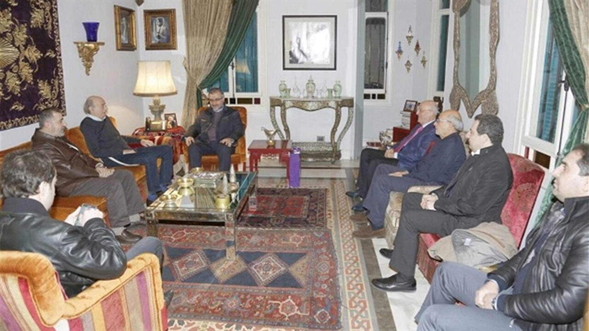 وفد من حزب الله في كليمنصو