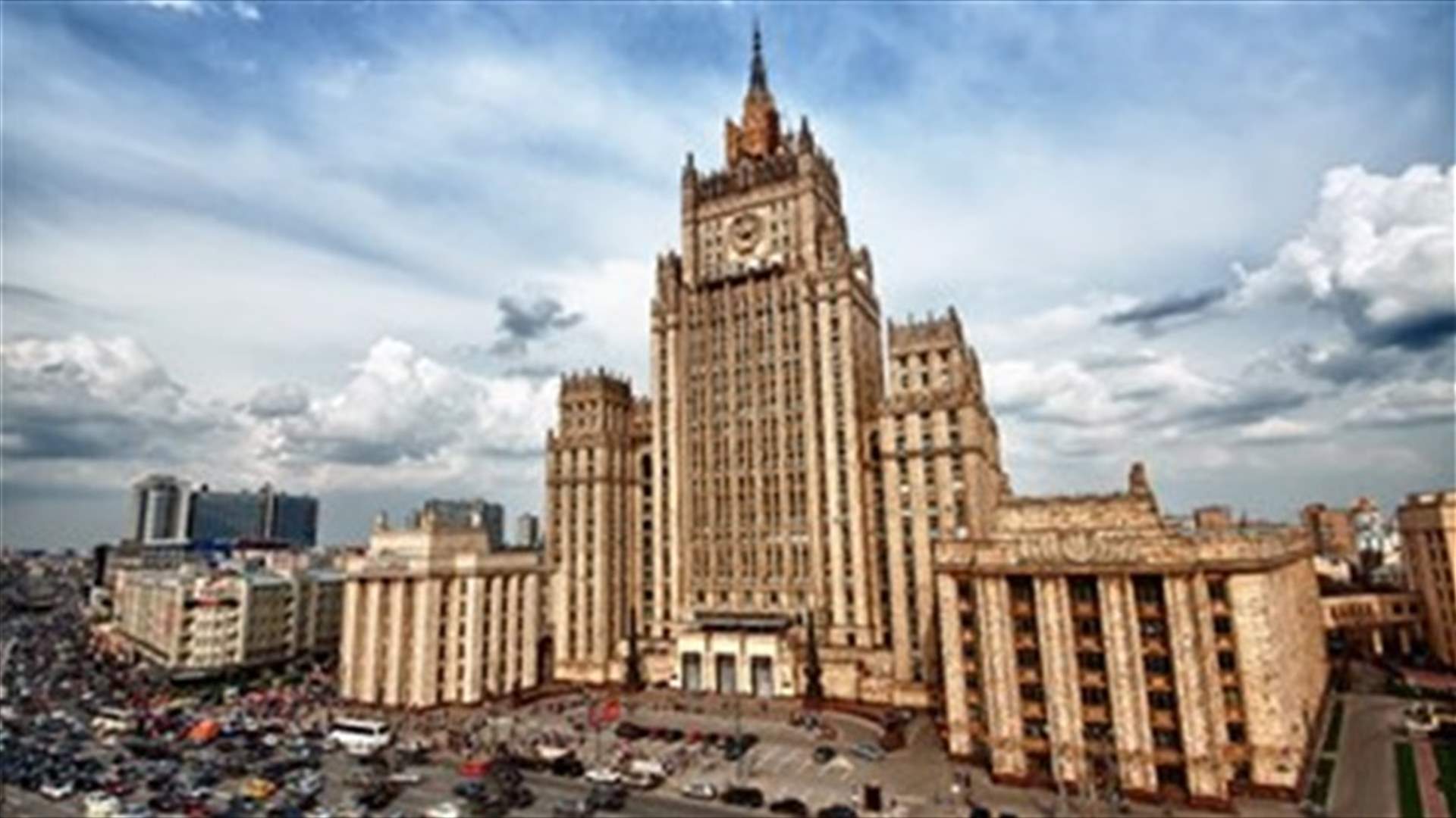 Russia calls US move to better arm Syrian rebels a "hostile act"