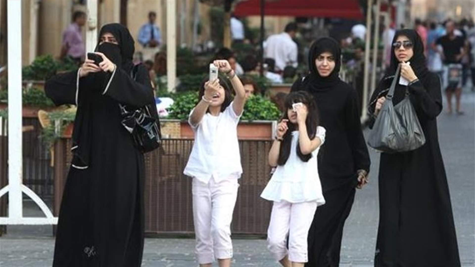 هذا ما يعوق تدفق الخليجيين على لبنان...