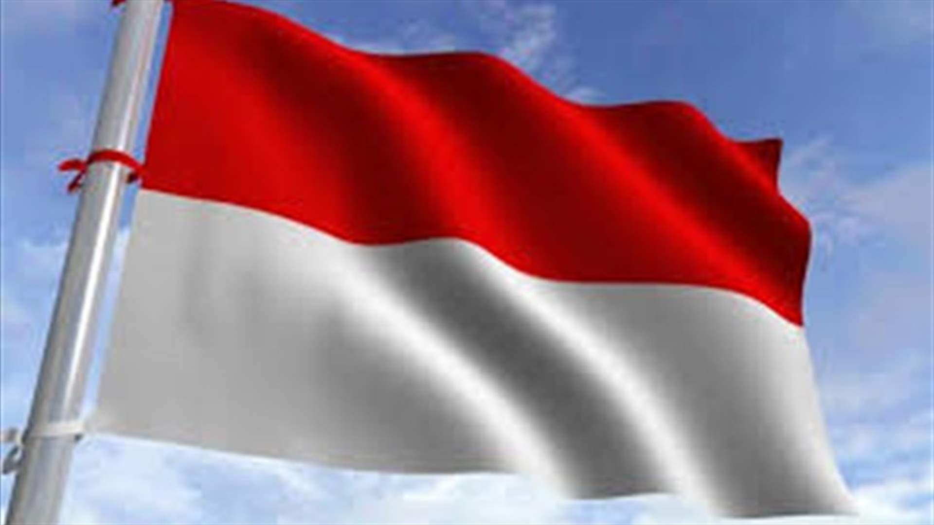 مقتل 23 في حريق على متن قارب سياحي بإندونيسيا