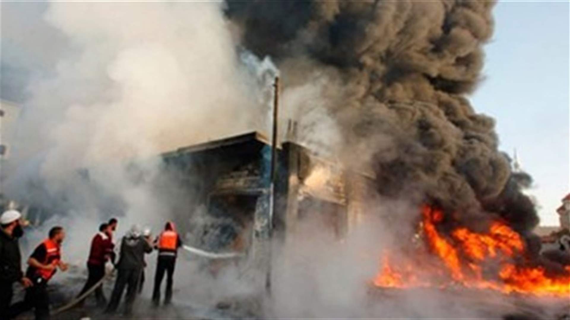 Islamic State kills 24 in Baghdad blast, cuts road to Mosul