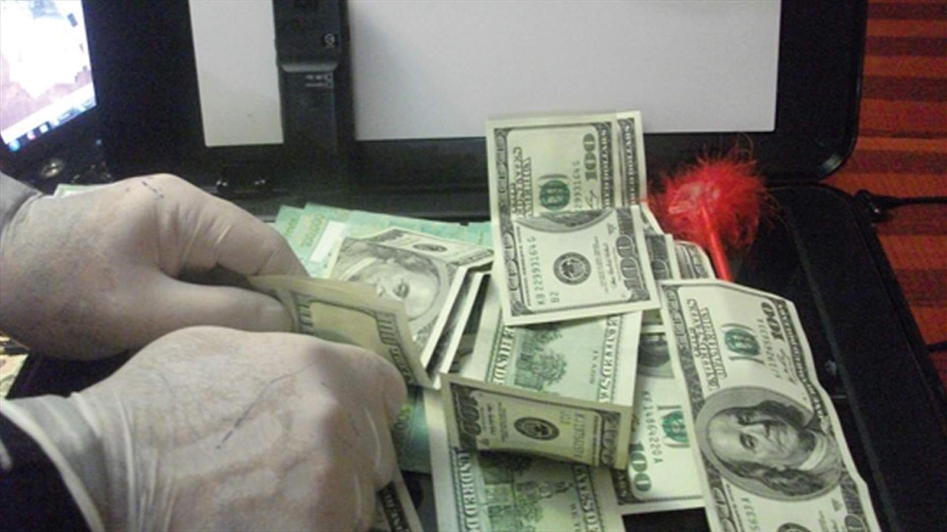 ISF unit arrests counterfeit money gang in Nabatieh