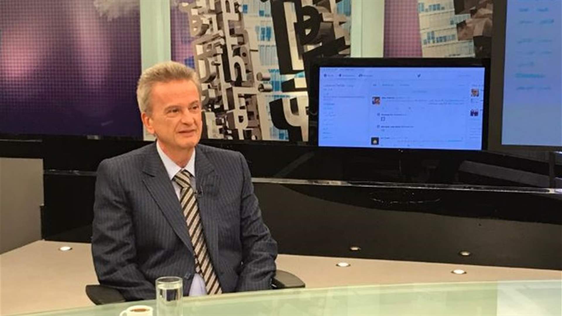 رياض سلامة للـLBCI : التلاعب بالليرة أمر غير وارد ... وما حكي عن عقوبات أميركية جديدة اشاعات
