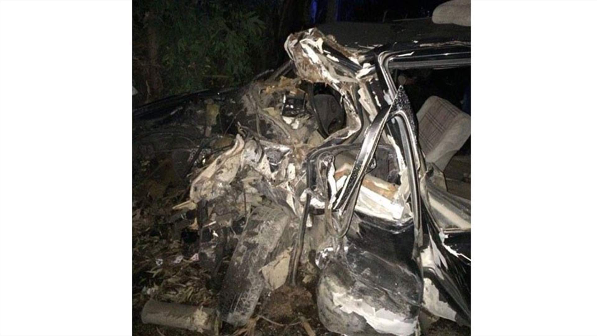 بالصور - قتيل وجرحى في حادث سير مروّع على طريق العبودية في عكار