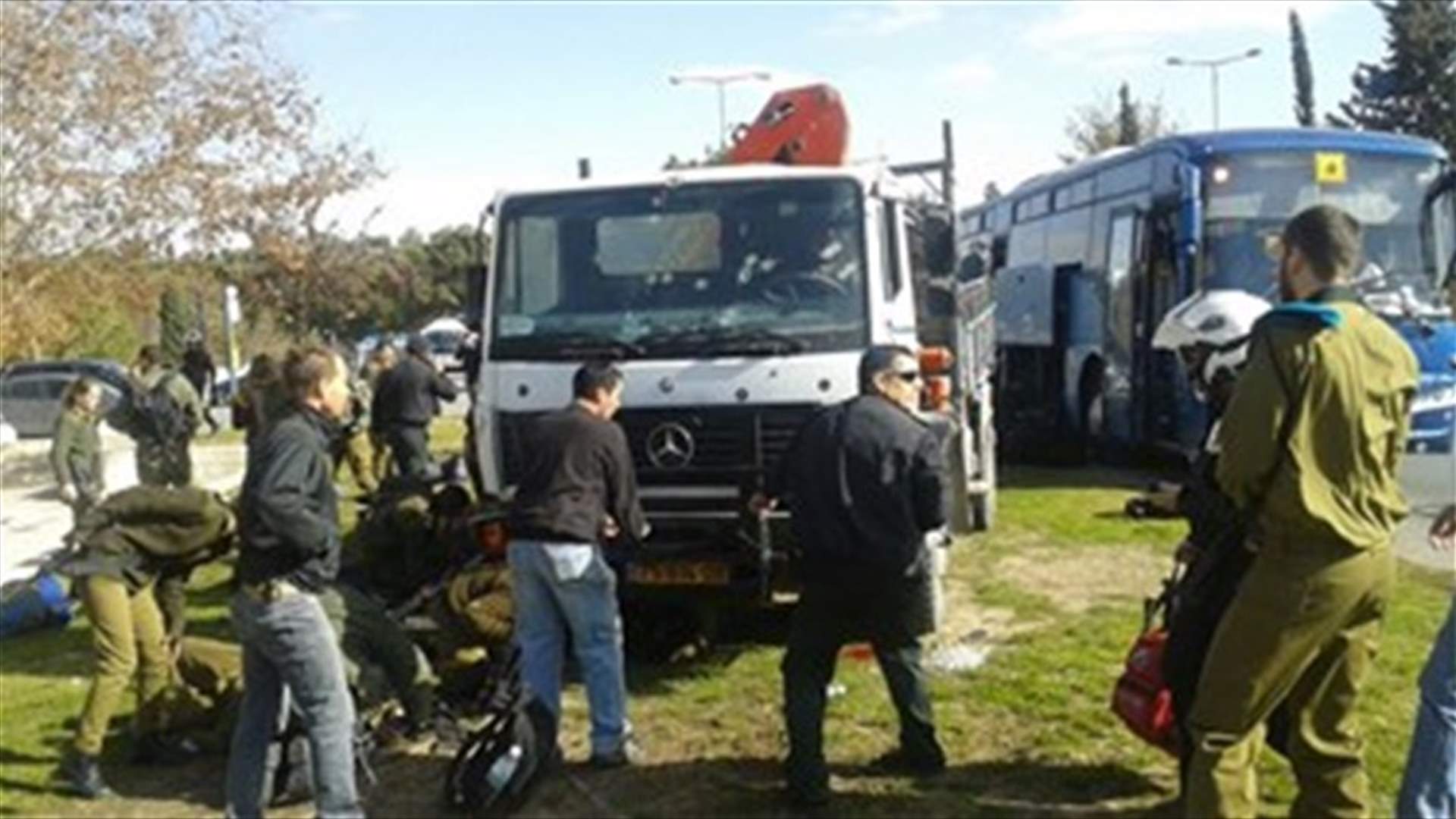 [VIDEO+PHOTOS] At least four dead in Palestinian truck-ramming attack in Jerusalem - police   