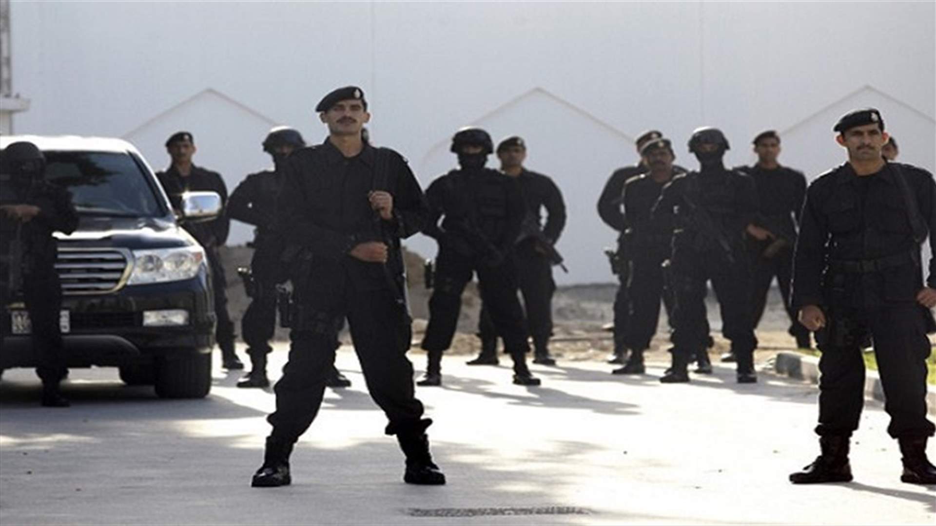 الامن البحريني يلاحق اربعة مشتبه بهم في هجوم على سجن 