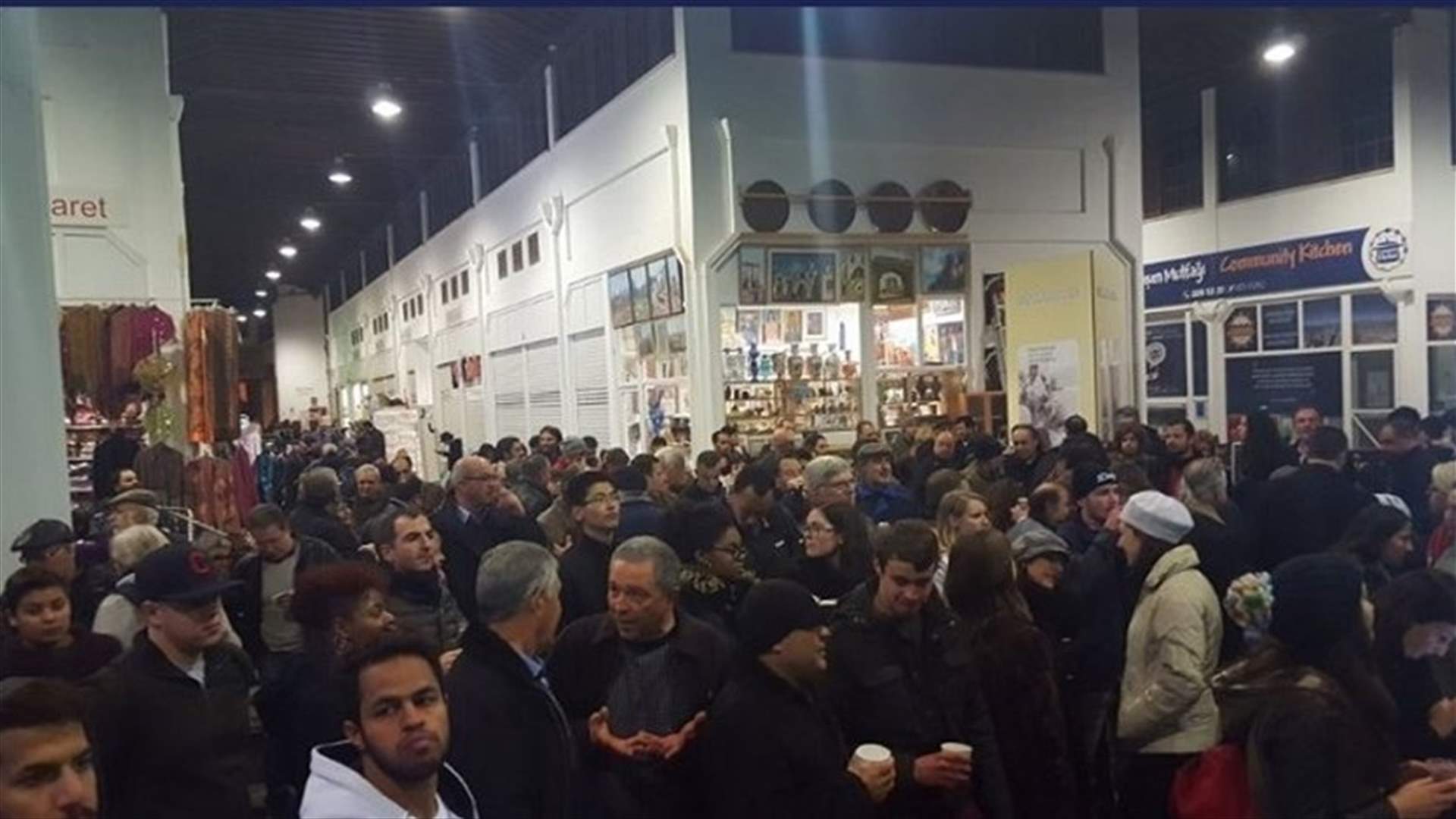 تجمع لسكان من شطري جزيرة قبرص دعما لتوحيدها