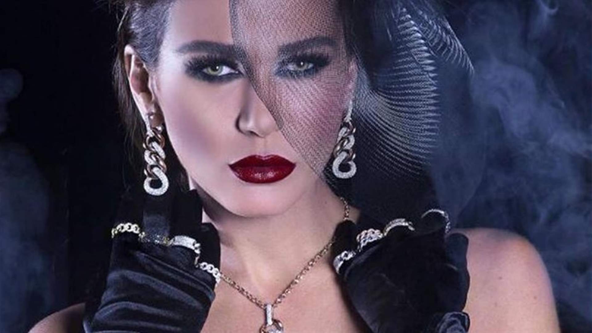 بالفيديو: نادين الراسي تتحدّث عن خطيبها.. " وان شاء الله شريك العمر"!