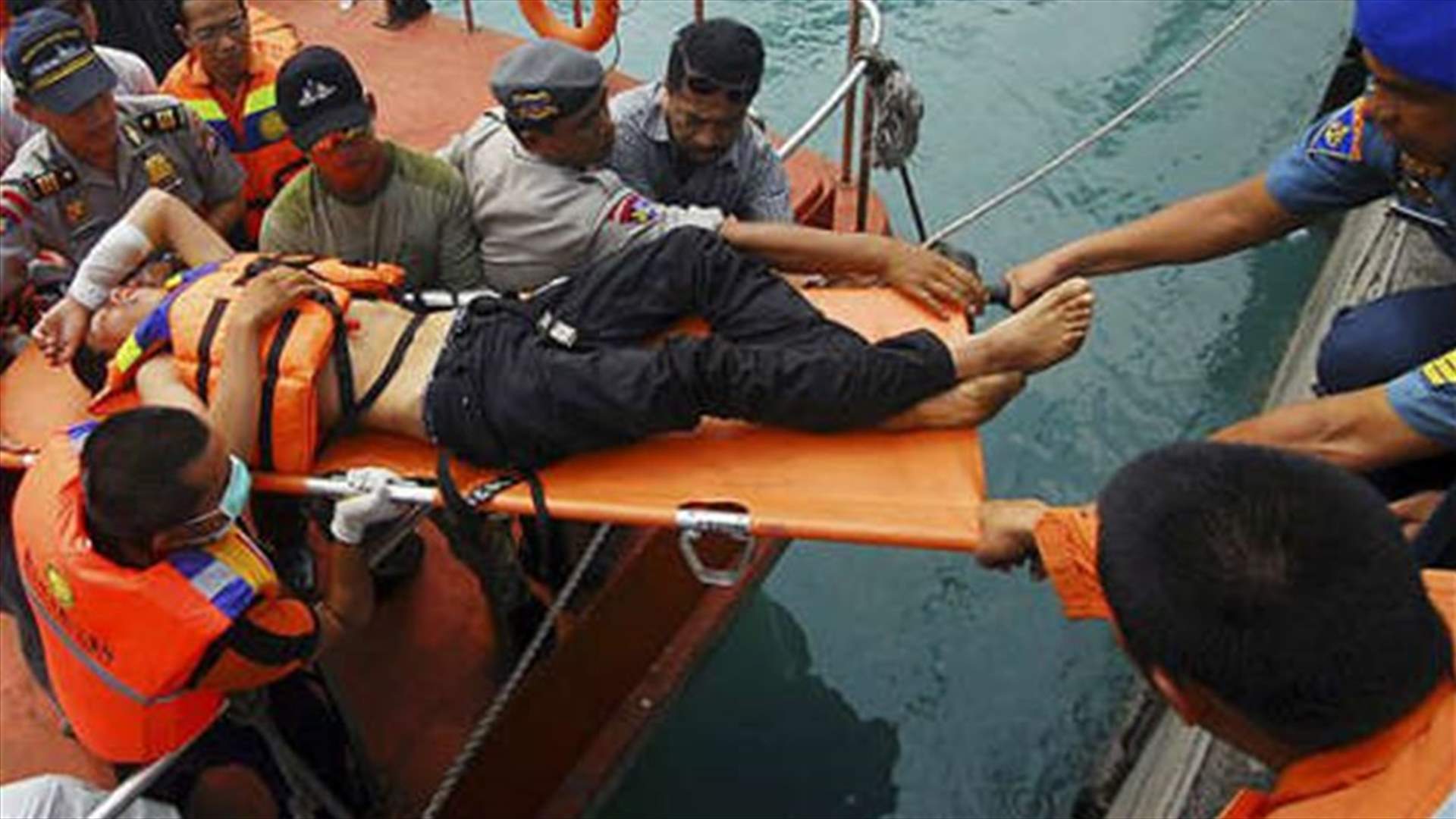 عدد من القتلى  اثر غرق مركب في الهند