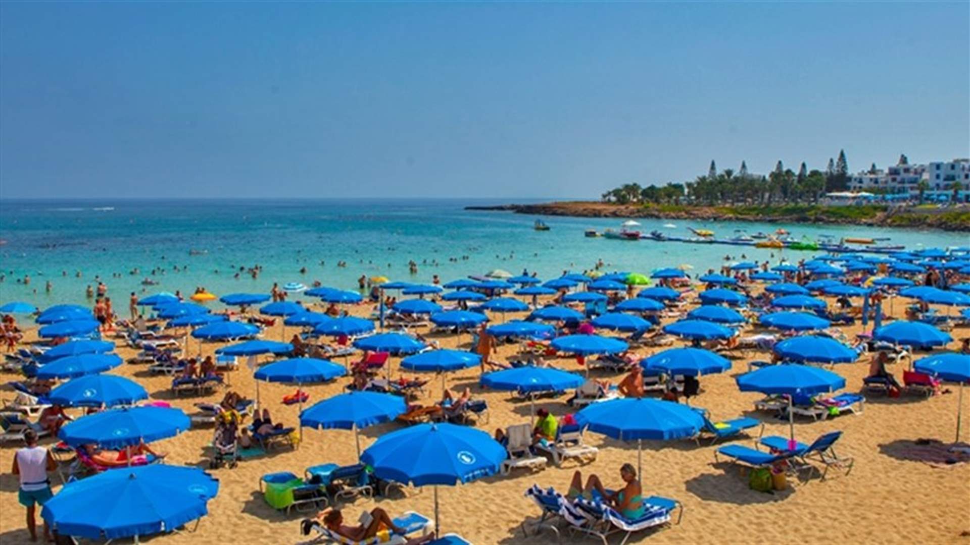 عدد قياسي من السياح في قبرص 