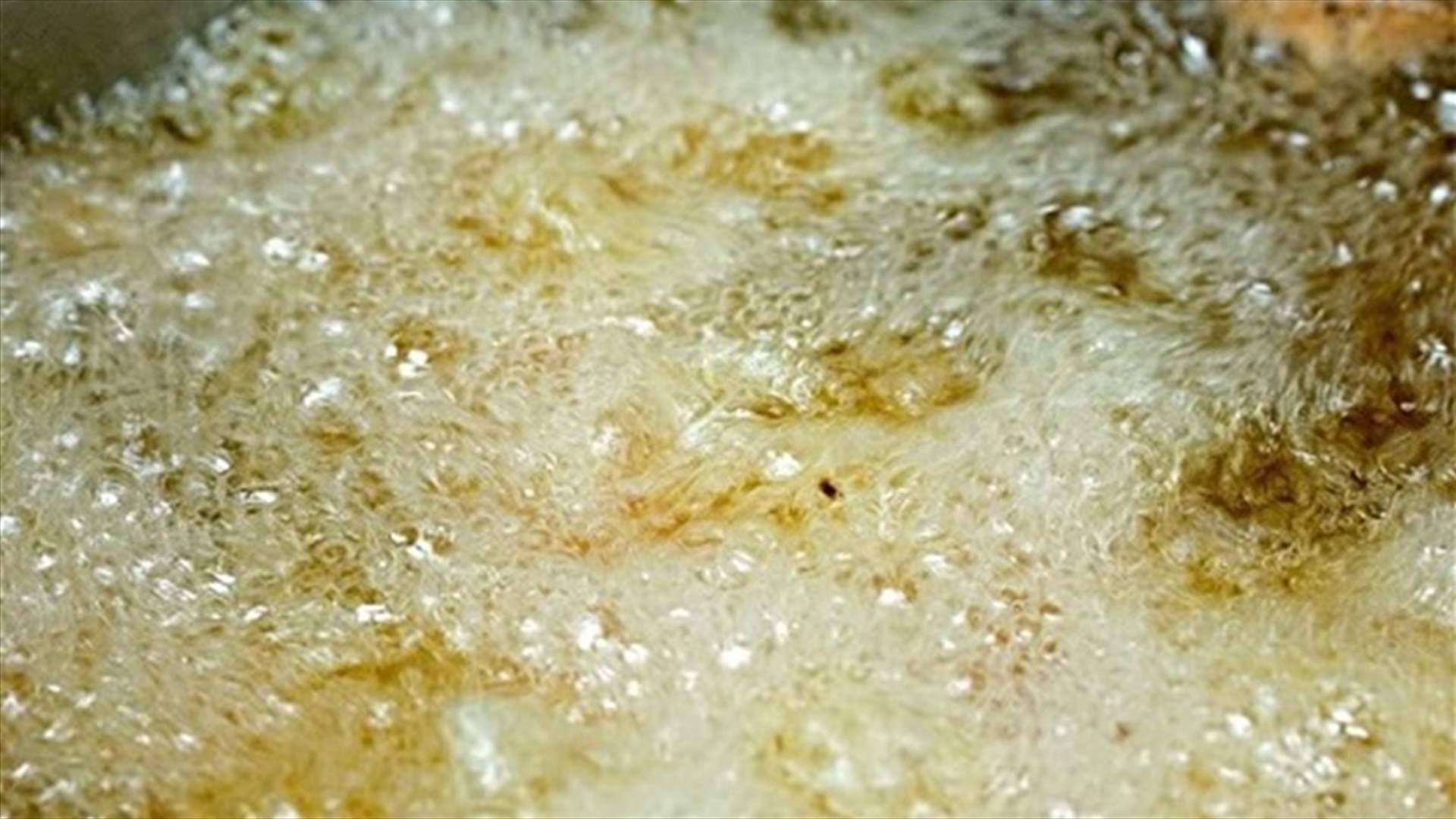 Woman pours boiling oil over husband in central Bekaa