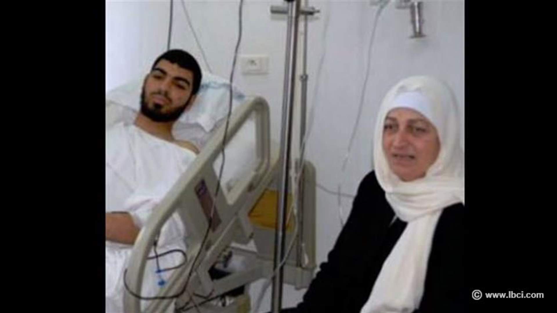 ما حقيقة صورة بهية الحريري مع انتحاري "الكوستا" في المستشفى؟ 