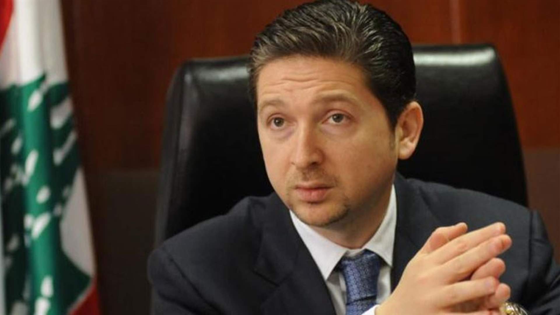 كرامي لريفي: لا تحشر نفسك في ما لا يعنيك