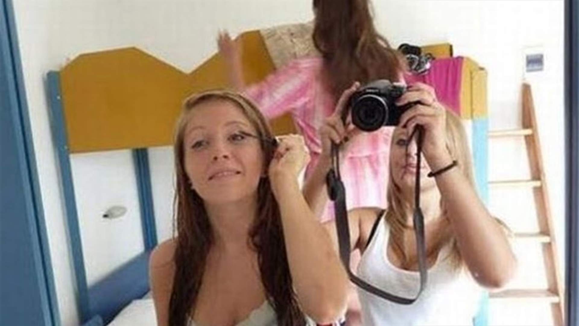 صورة بريئة تحمل بعداً جنسياً... 
