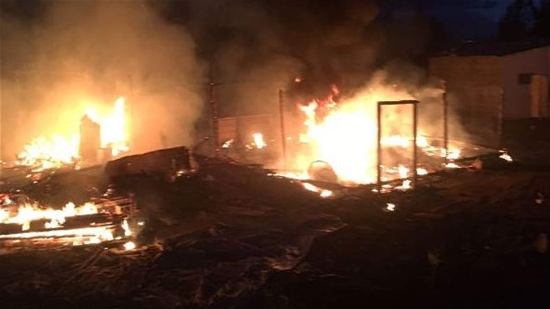 حريق شب في خيمتين للنازحين في سهل قب الياس