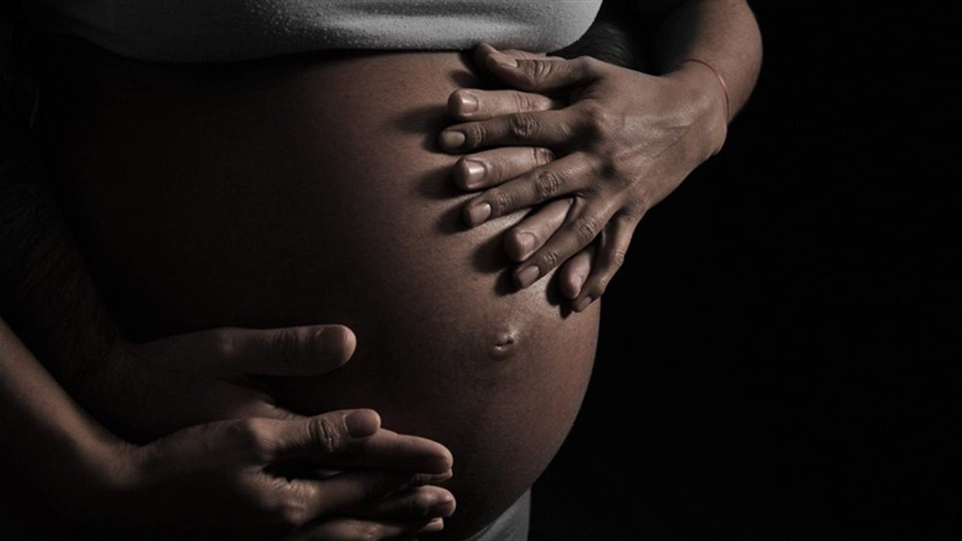 ابنة حامل من والدها للمرة الثانية... قصّة لا يصدقها العقل!