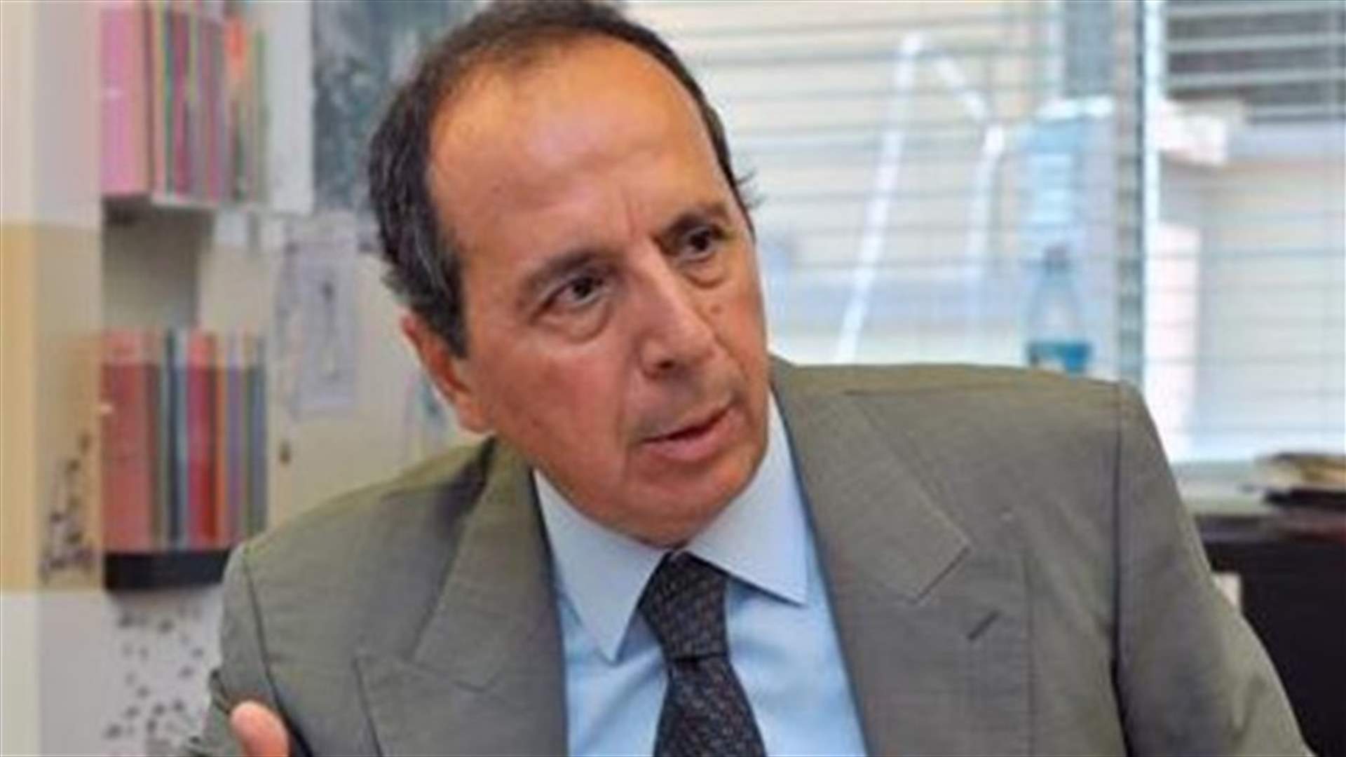 كيف علق جميل السيد على الاخبار عن تدهور صحة الأسد؟