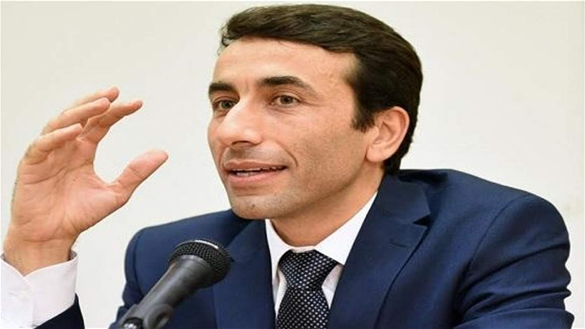 شبيب اعطى التوجيهات اللازمة للمباشرة بأعمال ترميم البناء المهدد في الاشرفية 