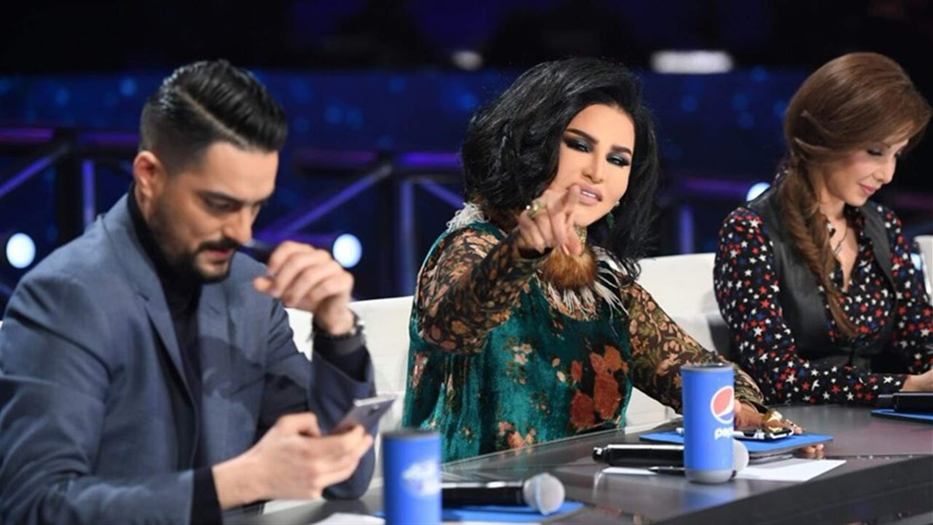 لصالح من تنازلت أحلام عن لقب "الملكة"؟
