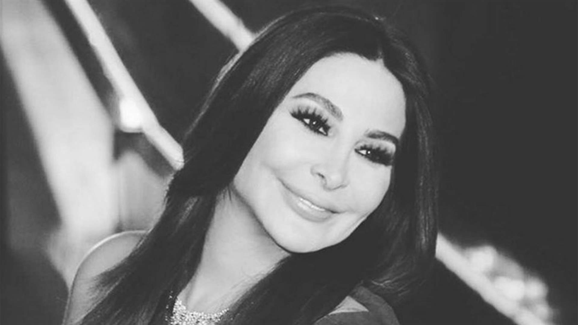 بين تفرقة الدين وهجر الحبيب.. إليسا: كرامتي فوق اشتياقي
